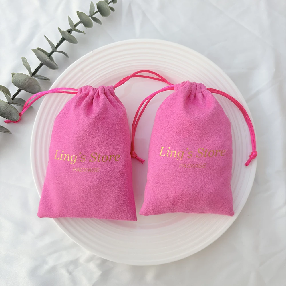 100Pcs Pink Personalized Logo Jewelry Drawstring Bag Velvet Packaging Pouches Chic Wedding Favor Bags Pink Flannel Cosmetic Sack
100Pcs Pink Personalized Logo Jewelry Drawstring Bag Velvet Packaging Pouches Chic Wedding Favor Bags Pink Flannel Cosmetic Sack