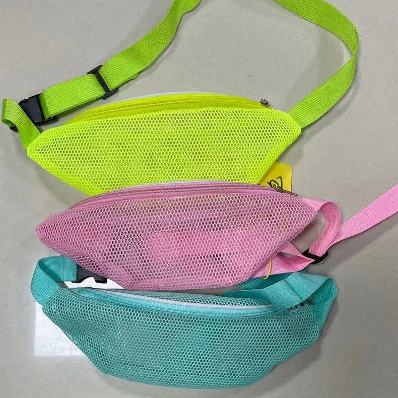 Пляжная женская сумка-кроссбоди с вырезами и молнией для хранения мобильного телефона, повседневная ультралегкая нагрудная сумка.
Пляжная женская сумка-кроссбоди с вырезами и молнией для хранения мобильного телефона, повседневная ультралегкая нагрудная сумка.