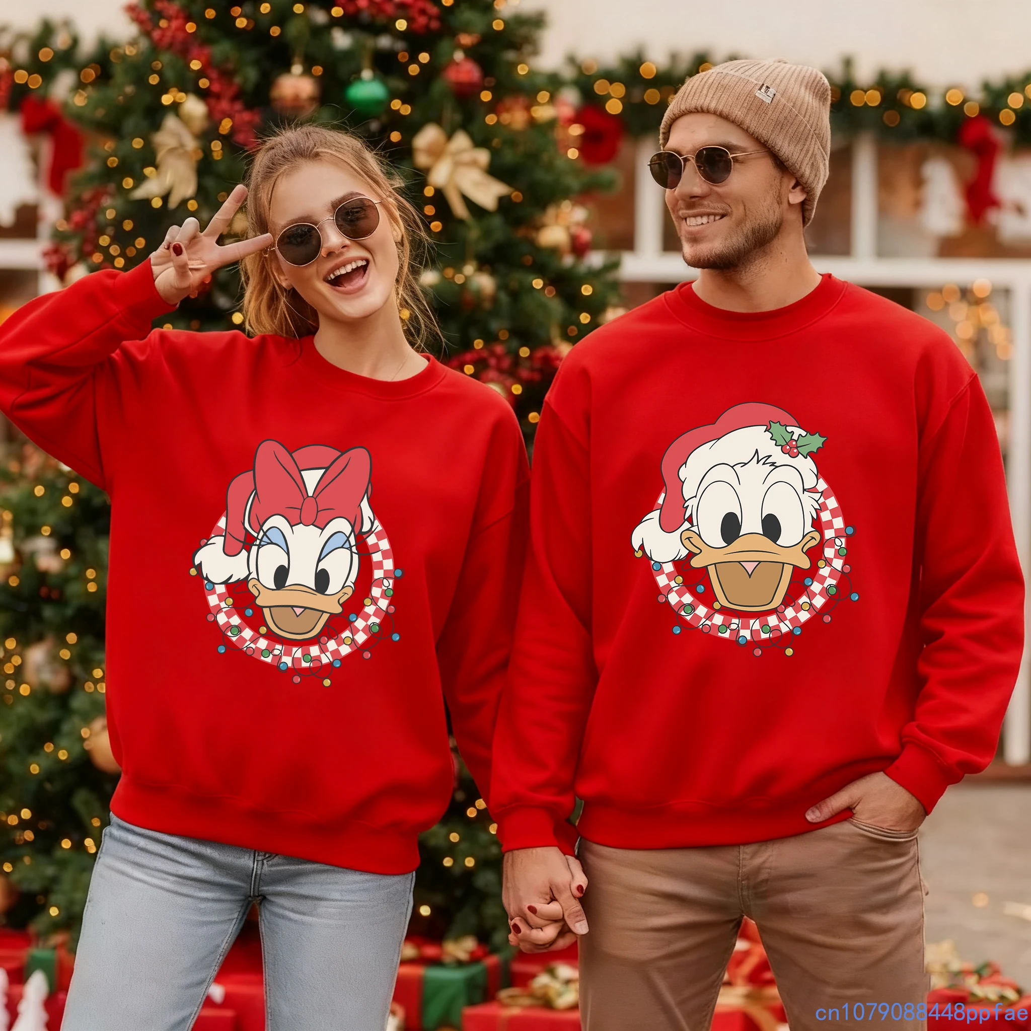 Милые толстовки с рождественским принтом Disney «Дональд Дак и Дейзи», рождественский наряд для пары, топы, толстовки
Милые толстовки с рождественским принтом Disney «Дональд Дак и Дейзи», рождественский наряд для пары, топы, толстовки