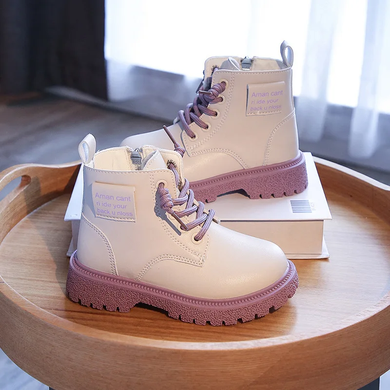 Детские повседневные ботинки, ботинки до середины икры, зимняя обувь из искусственной кожи для девочек, нескользящая теплая бежевая черная обувь на толстой подошве, размер 26-37
Детские повседневные ботинки, ботинки до середины икры, зимняя обувь из искусственной кожи для девочек, нескользящая теплая бежевая черная обувь на толстой подошве, размер 26-37