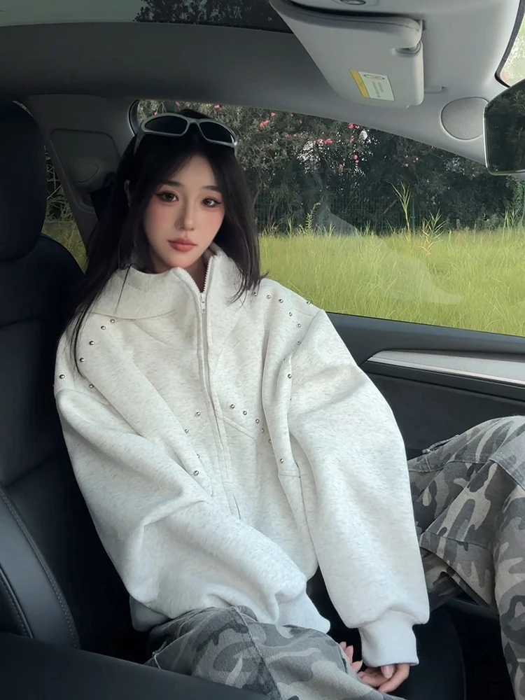 Heavyweight White Flower ey Open Cardigan Hoodie Men's Autumn Splicing Willow Nail Zipper Jaet Design Sensation Silhouette
Heavyweight White Flower ey Open Cardigan Hoodie Men's Autumn Splicing Willow Nail Zipper Jaet Design Sensation Silhouette