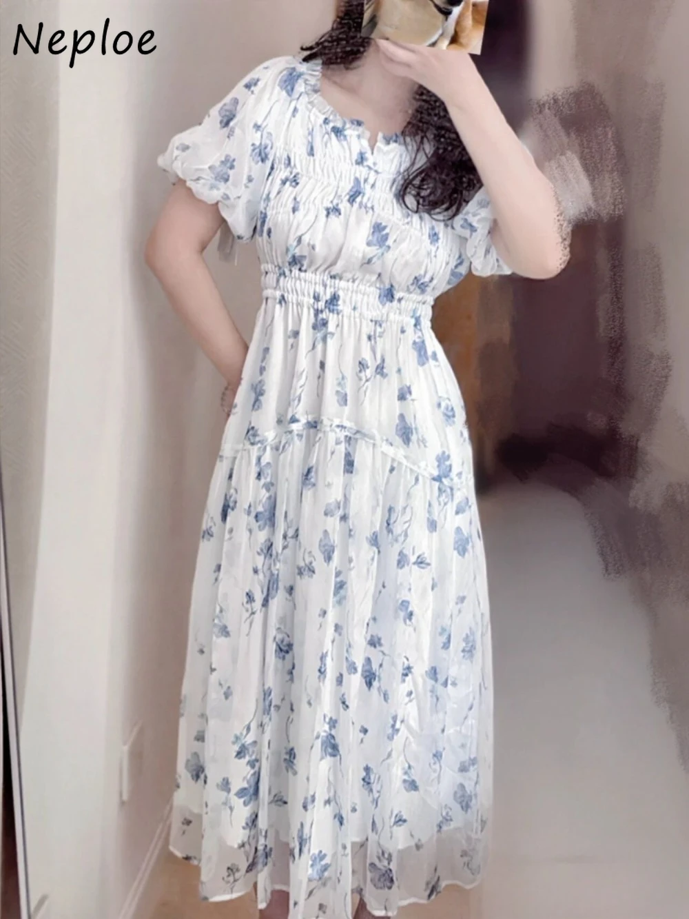 Neploe French New Temperament Slash Neck Vestido Puff Sleeve Print Slim Waist Robe Japan Big Swing Fairy Literary Fresh Dress
Neploe French New Temperament Slash Neck Vestido Puff Sleeve Print Slim Waist Robe Japan Big Swing Fairy Literary Fresh Dress