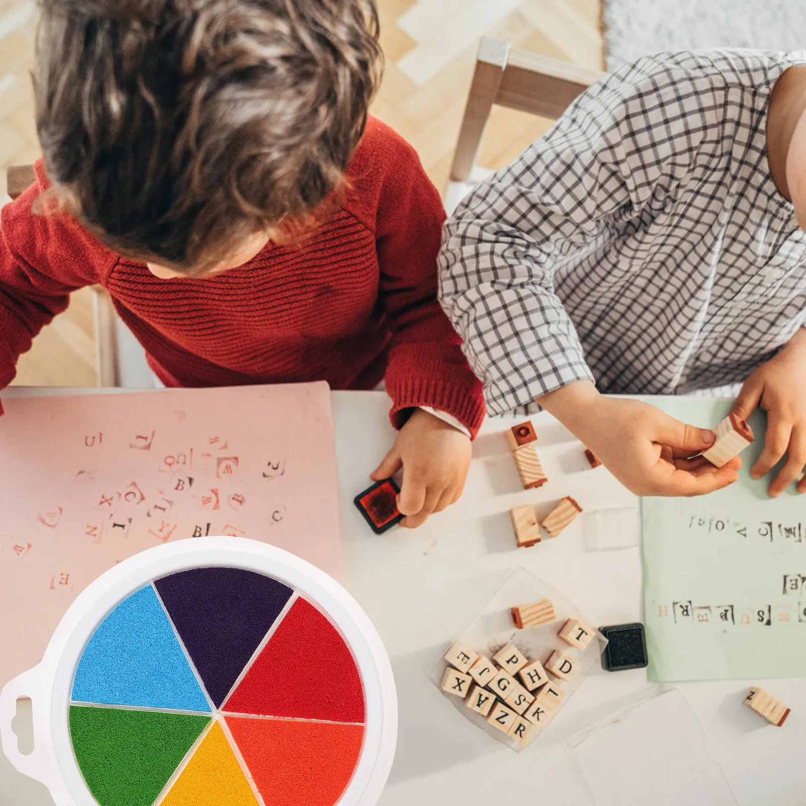 1 шт. ручной чернильный тампон, водорастворимый, быстросохнущий, цветной, для рисования пальцами и ладонями, для детских поделок, моющийся, детские чернильные штампы
1 шт. ручной чернильный тампон, водорастворимый, быстросохнущий, цветной, для рисования пальцами и ладонями, для детских поделок, моющийся, детские чернильные штампы