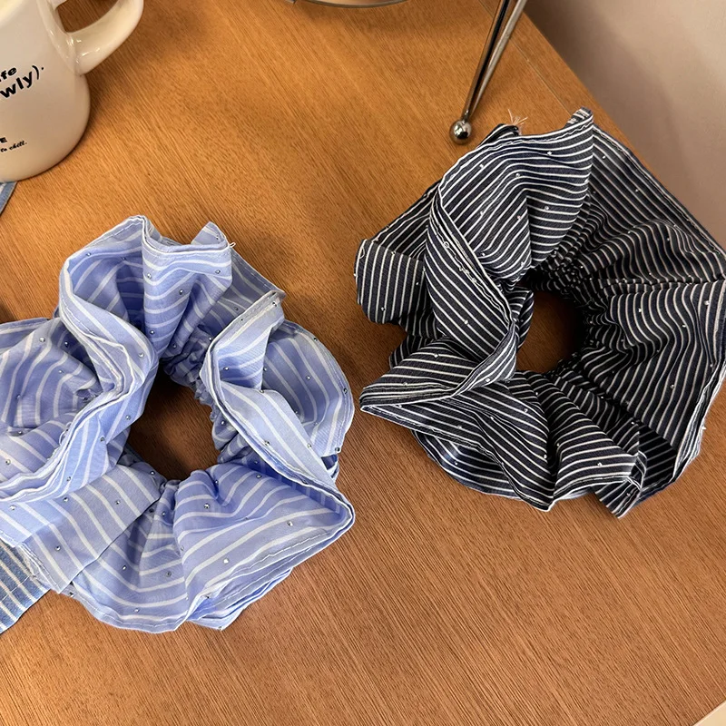 Scrunchies hair bands elastic accessories for women girl rubber korean fascinators elegant rhinestone Designer vintage fashion
Scrunchies hair bands elastic accessories for women girl rubber korean fascinators elegant rhinestone Designer vintage fashion