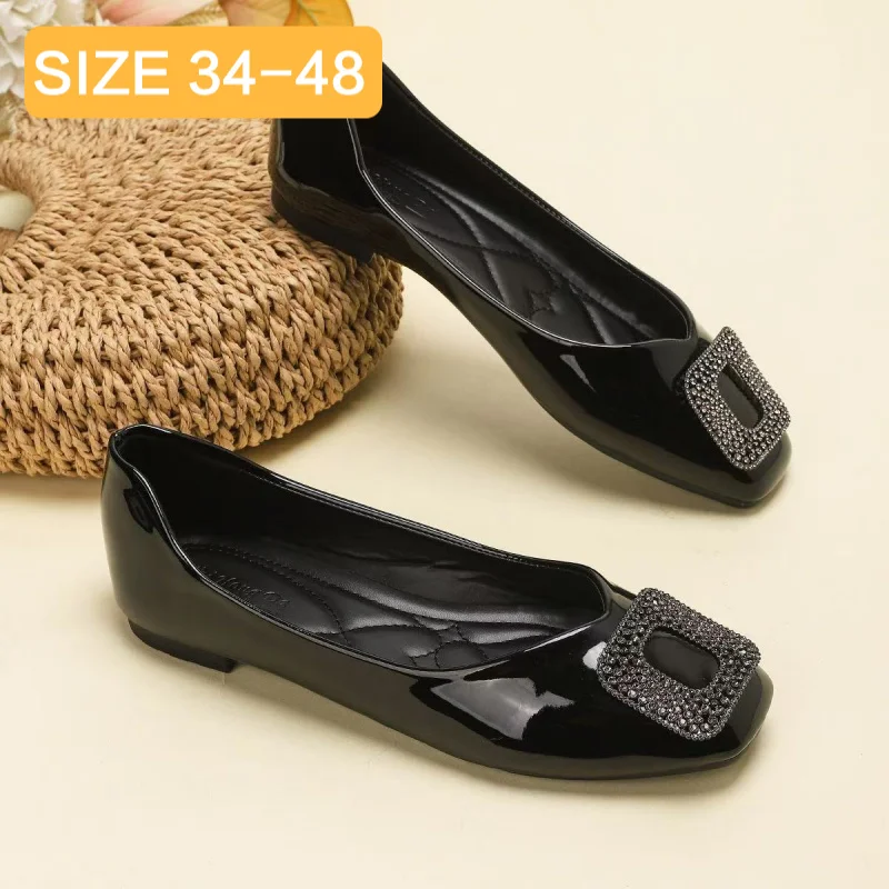 34-48 Summer Rhinestone Patent Leather Black Women's Mid-Heel Work Shoes Comfortable Soft Sole Chunky Heel Commuter Footwear
34-48 Summer Rhinestone Patent Leather Black Women's Mid-Heel Work Shoes Comfortable Soft Sole Chunky Heel Commuter Footwear