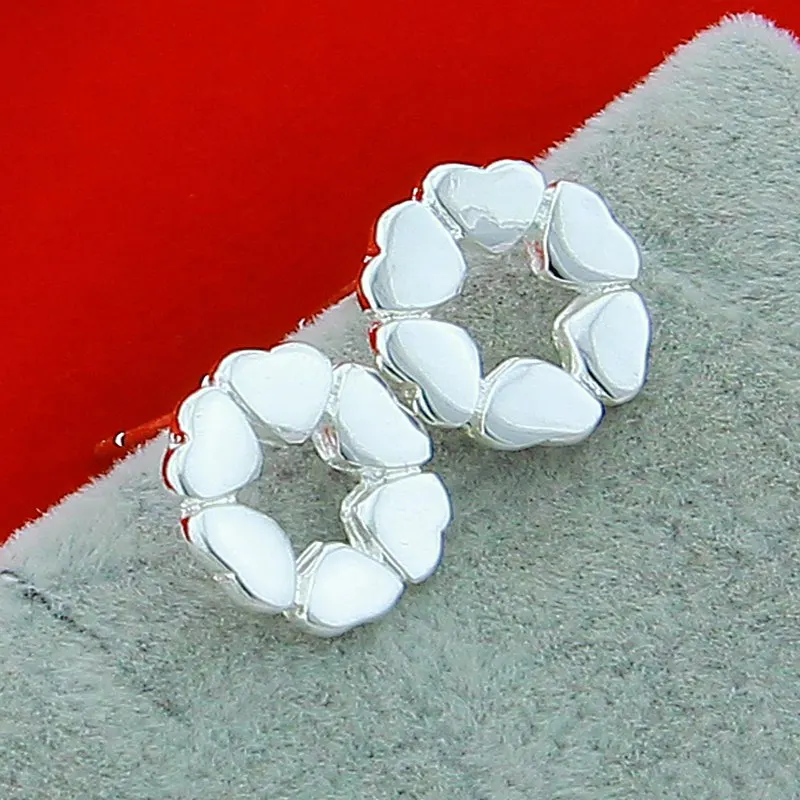 925 Sterling Silver Luxury Exquisite Heart Shaped Earrings Women's Accessories Fashion Jewelry Party Accessories Gift 
925 Sterling Silver Luxury Exquisite Heart Shaped Earrings Women's Accessories Fashion Jewelry Party Accessories Gift