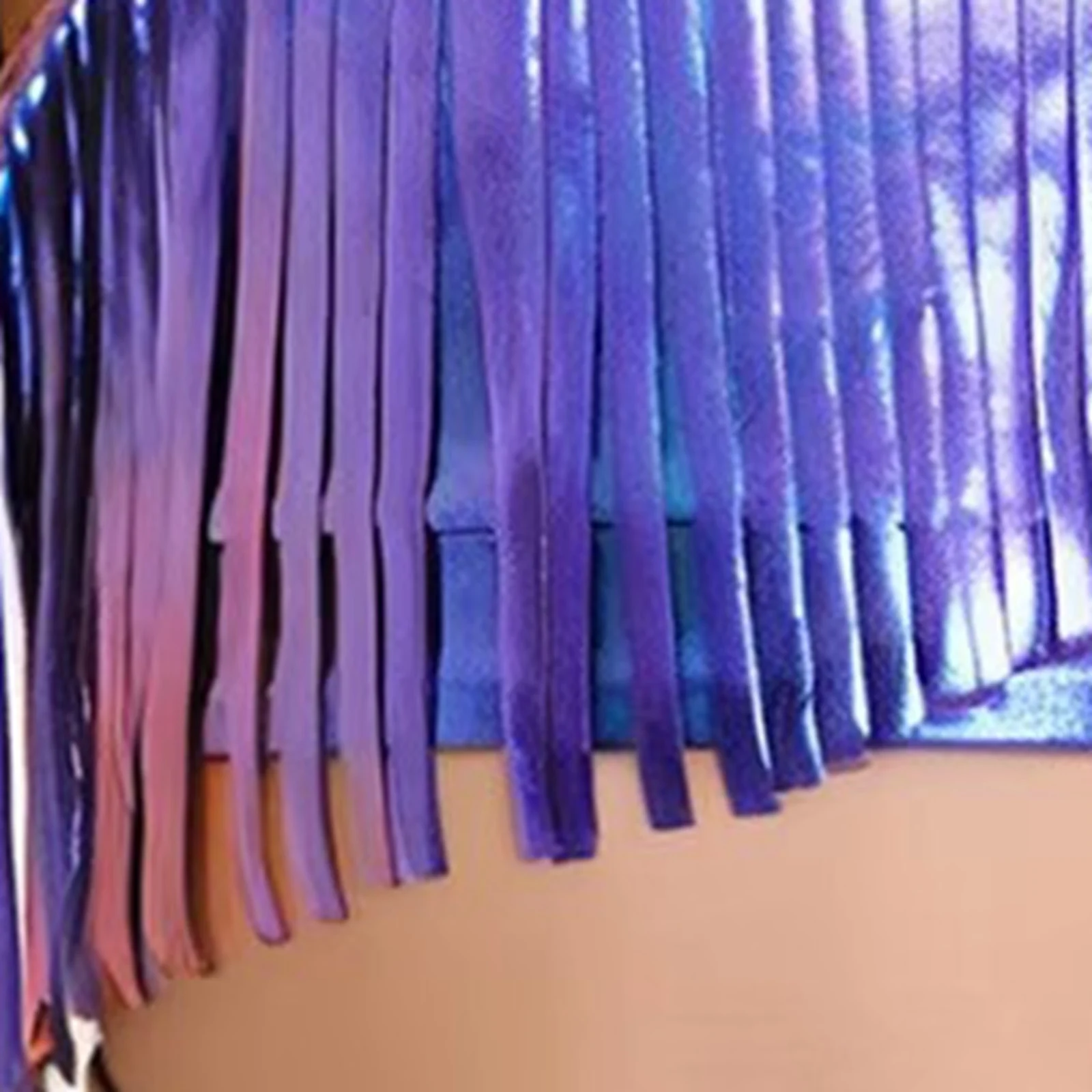 Girls Jazz Dance Performance Costume Shiny Metallic Tassel Sleeveless Crop Top with Fringed Hem Shorts for Carnival Festival
Girls Jazz Dance Performance Costume Shiny Metallic Tassel Sleeveless Crop Top with Fringed Hem Shorts for Carnival Festival