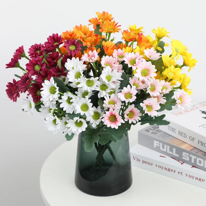 Artificial Flowers Silk Daisy Bouquets Festival Decorations Home Vase Table Wedding Bridal Bouquet Decorative Household Products
Artificial Flowers Silk Daisy Bouquets Festival Decorations Home Vase Table Wedding Bridal Bouquet Decorative Household Products