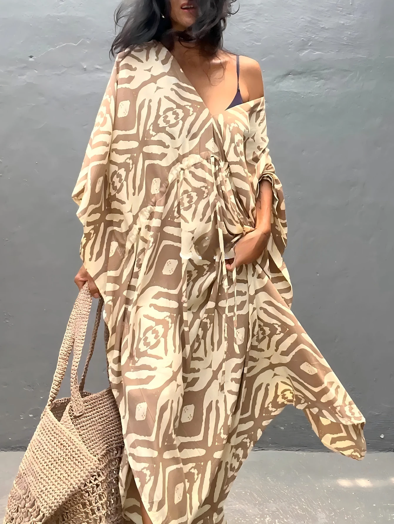 Women's Summer Bohemian Beach-style Geometric Pattern Printed V-neck Drawstring Vacation Dress Bikini Cover-up
Women's Summer Bohemian Beach-style Geometric Pattern Printed V-neck Drawstring Vacation Dress Bikini Cover-up