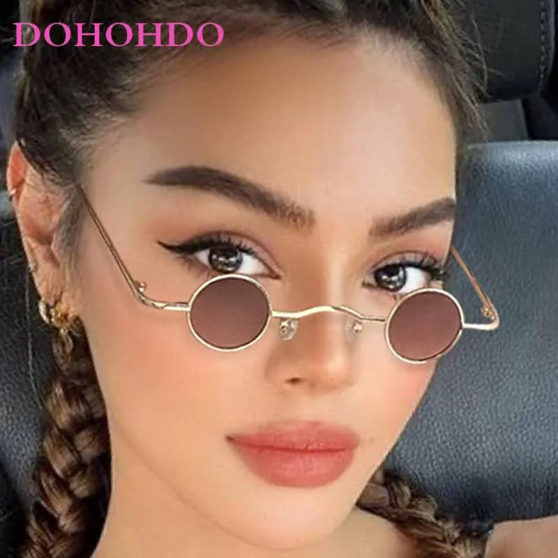 DOHOHDO Multi Color Lens Ultra Small Frame Sunglasses Retro Circle Frame Sunglasses European And American Personality Sunglasses
DOHOHDO Multi Color Lens Ultra Small Frame Sunglasses Retro Circle Frame Sunglasses European And American Personality Sunglasses