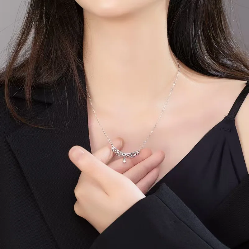 French Angel Wings Water Drop Zircon Pendant Necklace for Women S925 Pure Silver Plated 14K Gold Exquisite Charm Wedding Jewelry
French Angel Wings Water Drop Zircon Pendant Necklace for Women S925 Pure Silver Plated 14K Gold Exquisite Charm Wedding Jewelry
