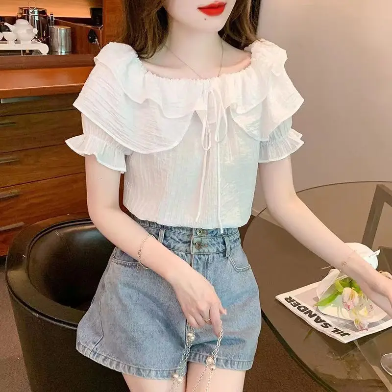 Short Sleeve Shirts Women Ribbed Knit Crop Tee Slim Fit Preppy College Style Button Up Bow Tie Collar Artistic Urban Chic Blouse
Short Sleeve Shirts Women Ribbed Knit Crop Tee Slim Fit Preppy College Style Button Up Bow Tie Collar Artistic Urban Chic Blouse