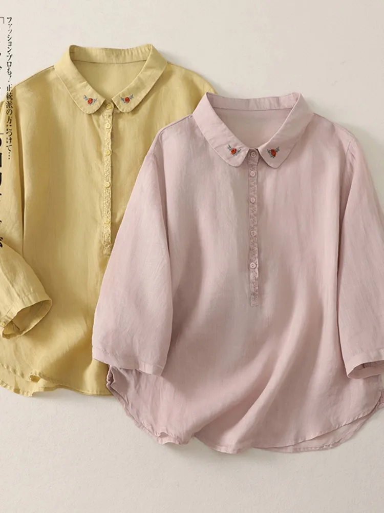 Retro Floral Embroidery Loose Fit Turn-down Collar Mid-sleeve Women's T-shirt Summer Simple Cover-up Overhead Shirt
Retro Floral Embroidery Loose Fit Turn-down Collar Mid-sleeve Women's T-shirt Summer Simple Cover-up Overhead Shirt