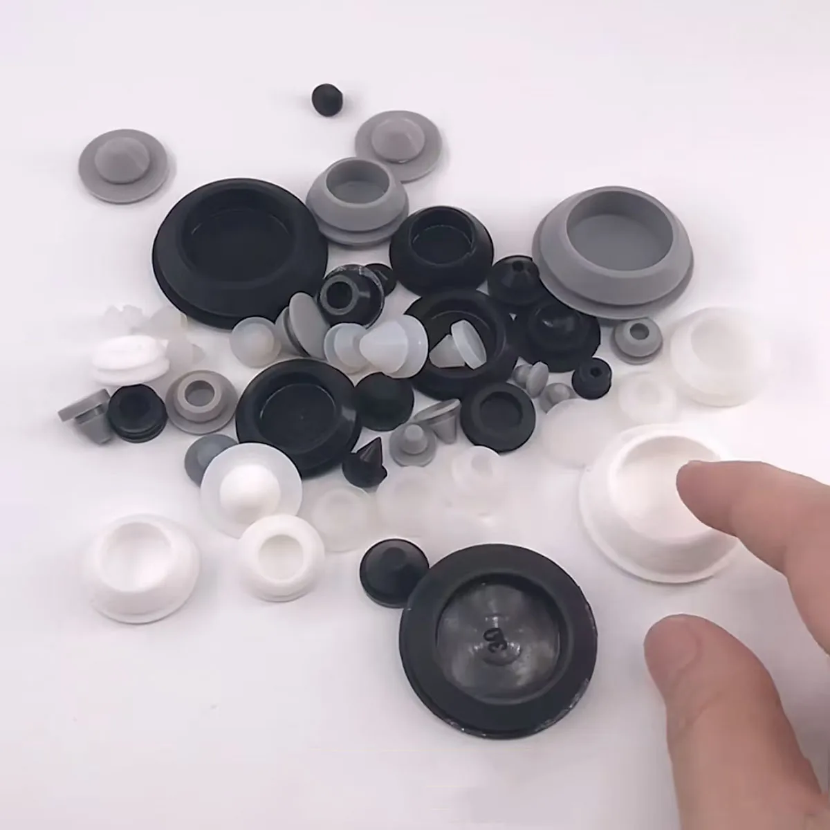 High Elastic Soft T Shape Rubber Plug 7mm To 14mm Thermostable Sealing Stopper Shockproof Muffling Eyelet Cover
High Elastic Soft T Shape Rubber Plug 7mm To 14mm Thermostable Sealing Stopper Shockproof Muffling Eyelet Cover