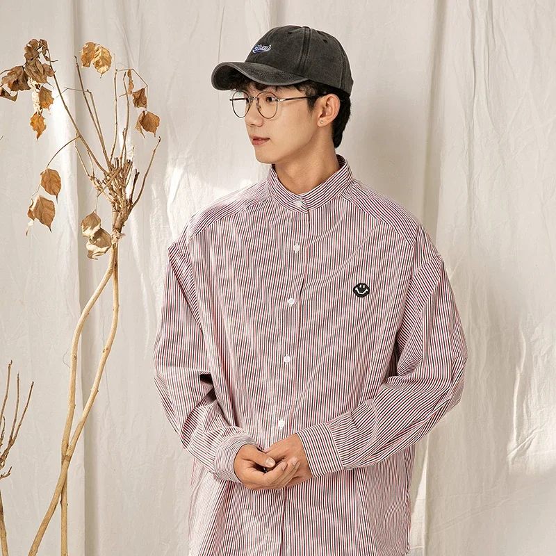 Retro Small Stand Collar Striped Shirts Men Fashion Loose Autumn Casual Long Sleeve Chinese Style Unisex High Quality Shirt
Retro Small Stand Collar Striped Shirts Men Fashion Loose Autumn Casual Long Sleeve Chinese Style Unisex High Quality Shirt