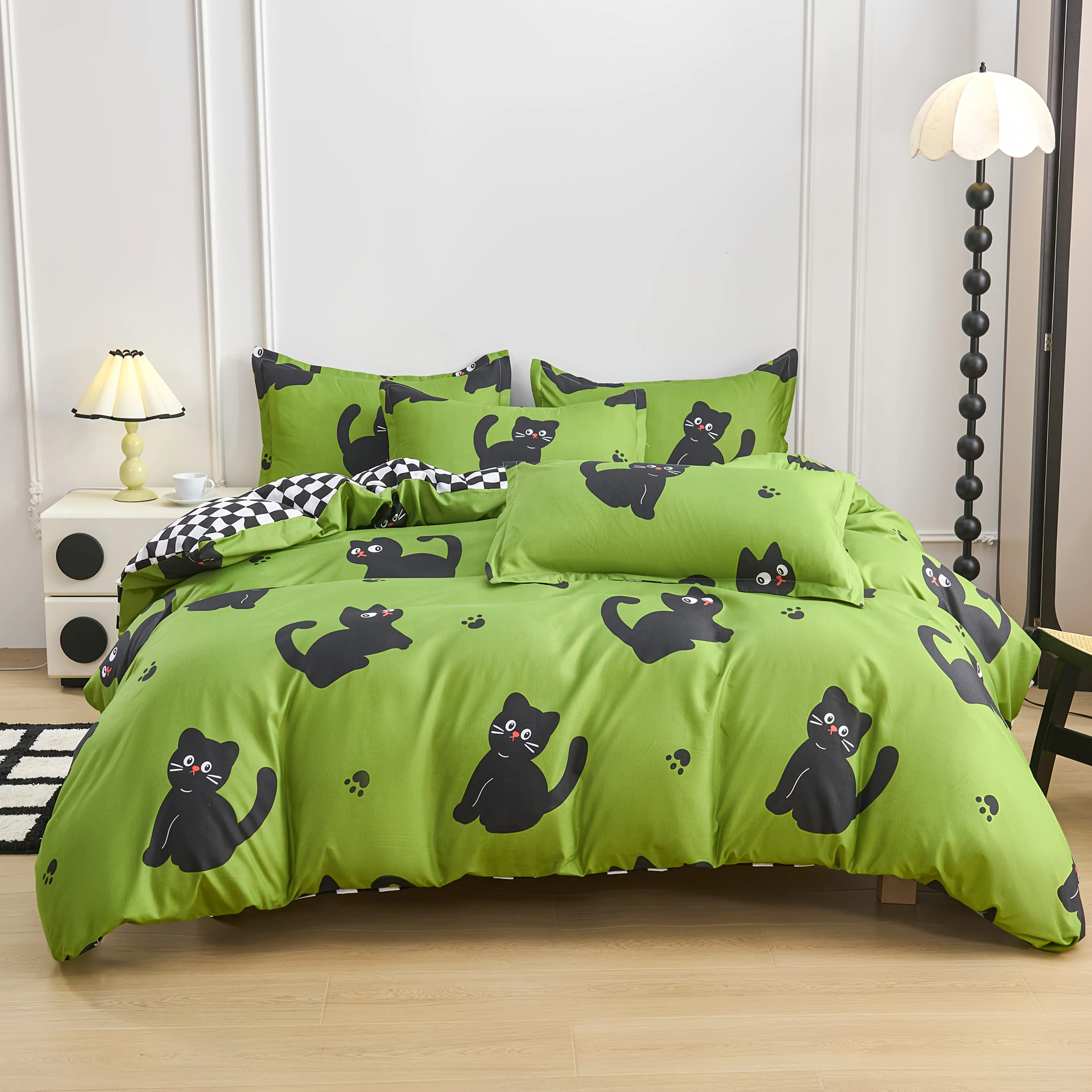 Cartoon Cat Bedding Set, Suitable for Both Master Bedroom And Guest Room, Soft, Comfortable And Breathable Three-Piece Set
Cartoon Cat Bedding Set, Suitable for Both Master Bedroom And Guest Room, Soft, Comfortable And Breathable Three-Piece Set