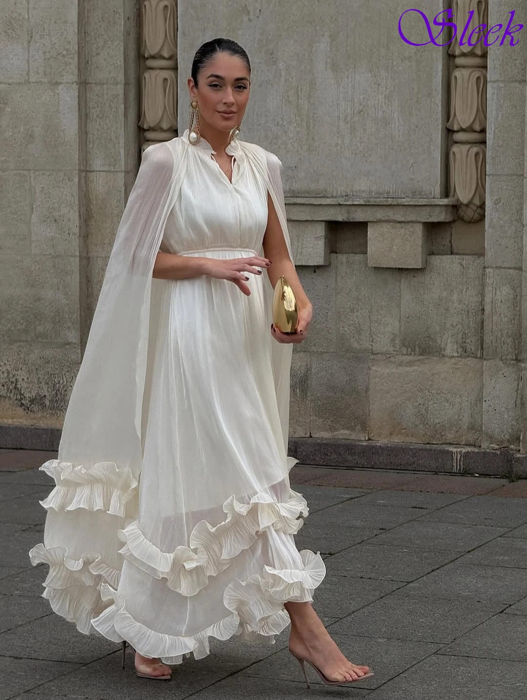 Customized A-Line V-Neck Elegant Formal Evening Dress and Temperament High Quality Party Gowns Fashion Delicate Prom Dress
Customized A-Line V-Neck Elegant Formal Evening Dress and Temperament High Quality Party Gowns Fashion Delicate Prom Dress