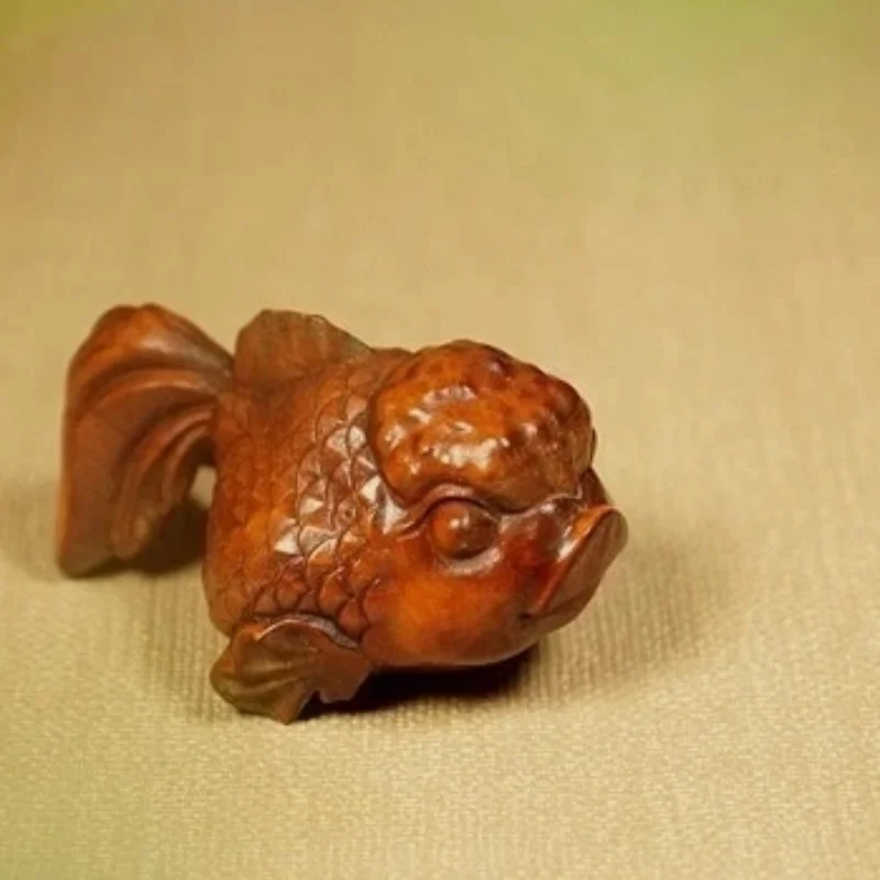 Chinese Vintage Boxwood Carved Exquisite Goldfish Statue Wooden Figurines Art
Chinese Vintage Boxwood Carved Exquisite Goldfish Statue Wooden Figurines Art