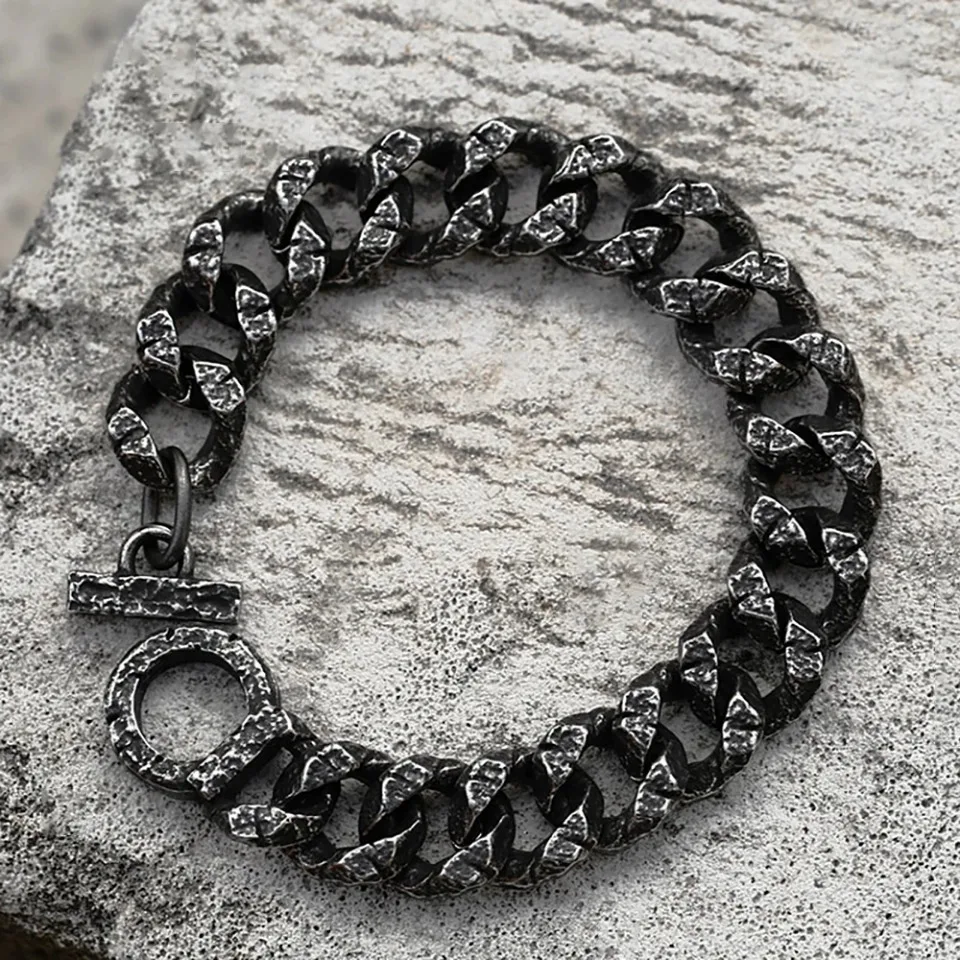 Gothic Vintage 316L Stainless Steel Matte Cuban Link Chains Bracelet For Men Hip Hop Biker Fashion Charm Jewelry Gifts Wholesale
Gothic Vintage 316L Stainless Steel Matte Cuban Link Chains Bracelet For Men Hip Hop Biker Fashion Charm Jewelry Gifts Wholesale