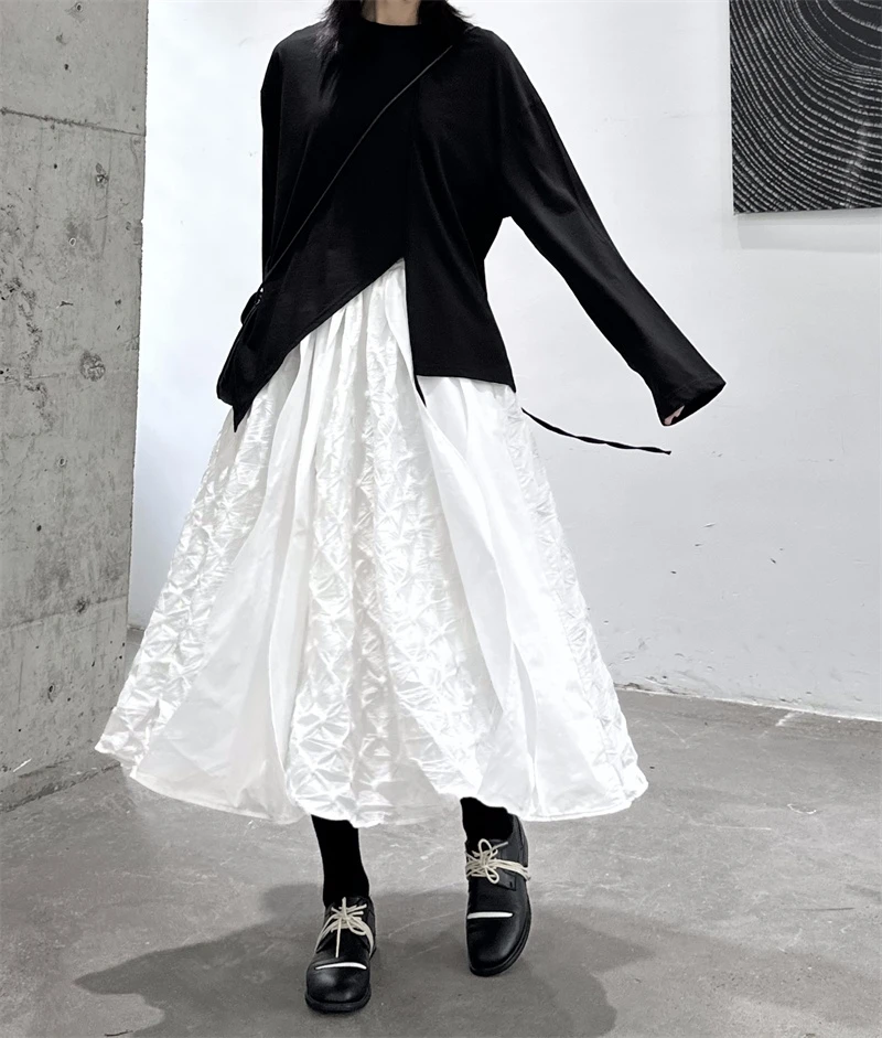 Dark Mountain Patterned Fish Scale A-Line Midi Skirt Women's High Waist Flared Slimming White Half-length Skirt Commute Style
Dark Mountain Patterned Fish Scale A-Line Midi Skirt Women's High Waist Flared Slimming White Half-length Skirt Commute Style