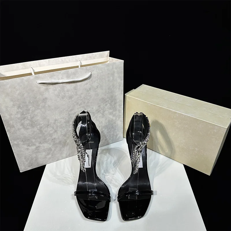 Women's Sandals Luxury Rhinestone Chain Banquet High Heels Fashion Shoes for Women Designer Open Toed Sandals Sandalias De Mujer
Women's Sandals Luxury Rhinestone Chain Banquet High Heels Fashion Shoes for Women Designer Open Toed Sandals Sandalias De Mujer