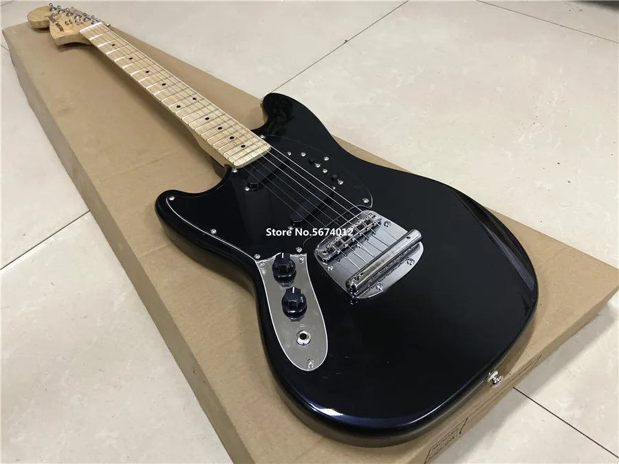 High quality custom version of the left hand electric guitar black maple xylophone neck can be customized free shipping
High quality custom version of the left hand electric guitar black maple xylophone neck can be customized free shipping