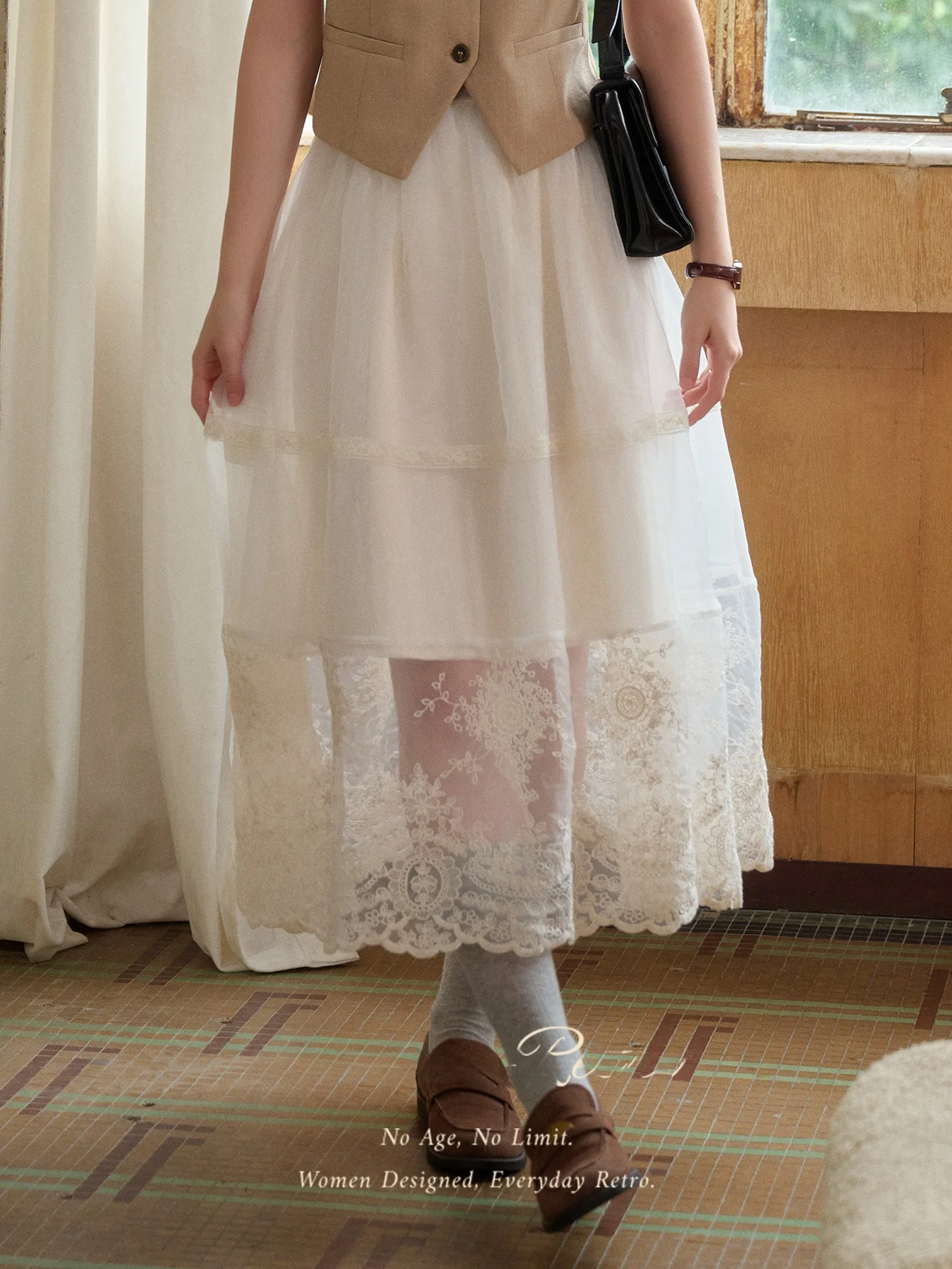 SimpleRetro Heavy Embroidery Lace A-Line Skirt for Women High Waist French Style Polyester Cotton Blend Evening Casual
SimpleRetro Heavy Embroidery Lace A-Line Skirt for Women High Waist French Style Polyester Cotton Blend Evening Casual