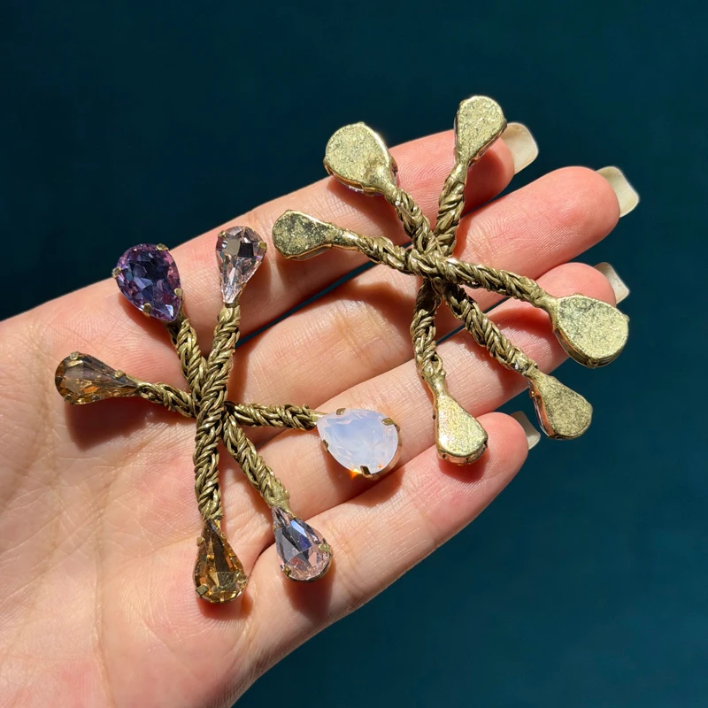 Vintage Pink Crystal Stud Earring Branch Designer Gold Color Natural Stone Jewelry Luxury For Girls 2026 New Arrival Anniversary
Vintage Pink Crystal Stud Earring Branch Designer Gold Color Natural Stone Jewelry Luxury For Girls 2026 New Arrival Anniversary