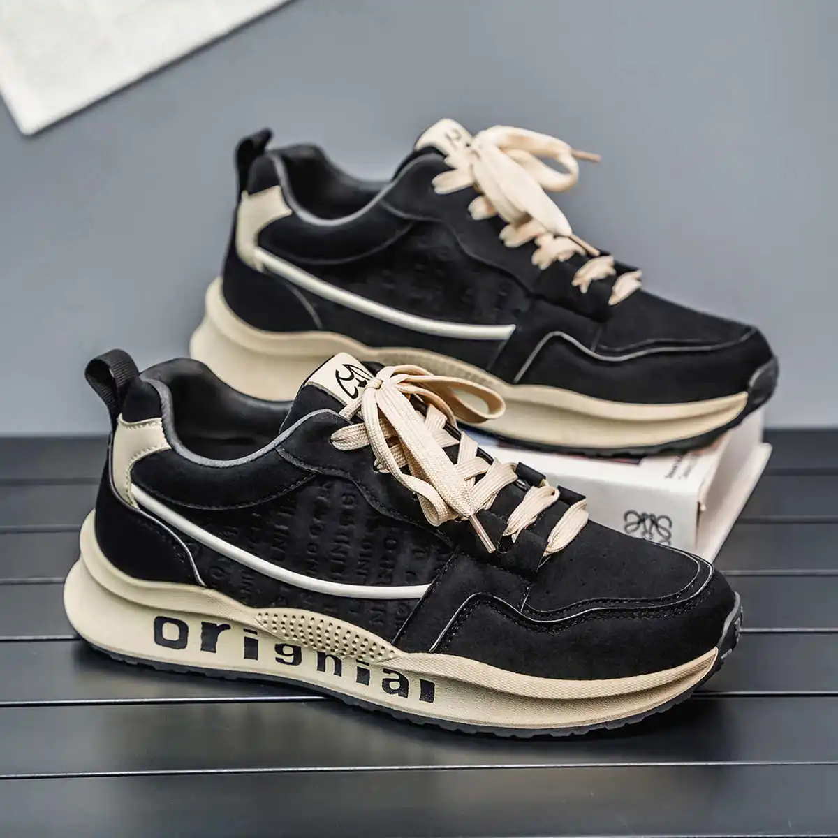 Кроссовки на плоской подошве с дизайном для мужчин, стильные и удобные, спортивные, высококачественные, лучшие продажи, повседневная обувь
Кроссовки на плоской подошве с дизайном для мужчин, стильные и удобные, спортивные, высококачественные, лучшие продажи, повседневная обувь