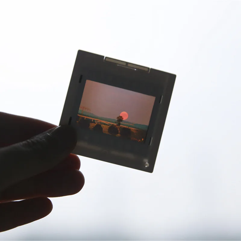 Customized Handmade Film Reversal Slide Custom High-end Transparent Bookmark Photo Printing Small Card Custom
Customized Handmade Film Reversal Slide Custom High-end Transparent Bookmark Photo Printing Small Card Custom