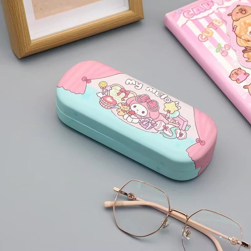 My Melody Kuromi Glasses Case, Anti-Crush Shockproof Hard Eyeglass Holder, Portable High-End Sunglasses Box for Students
My Melody Kuromi Glasses Case, Anti-Crush Shockproof Hard Eyeglass Holder, Portable High-End Sunglasses Box for Students