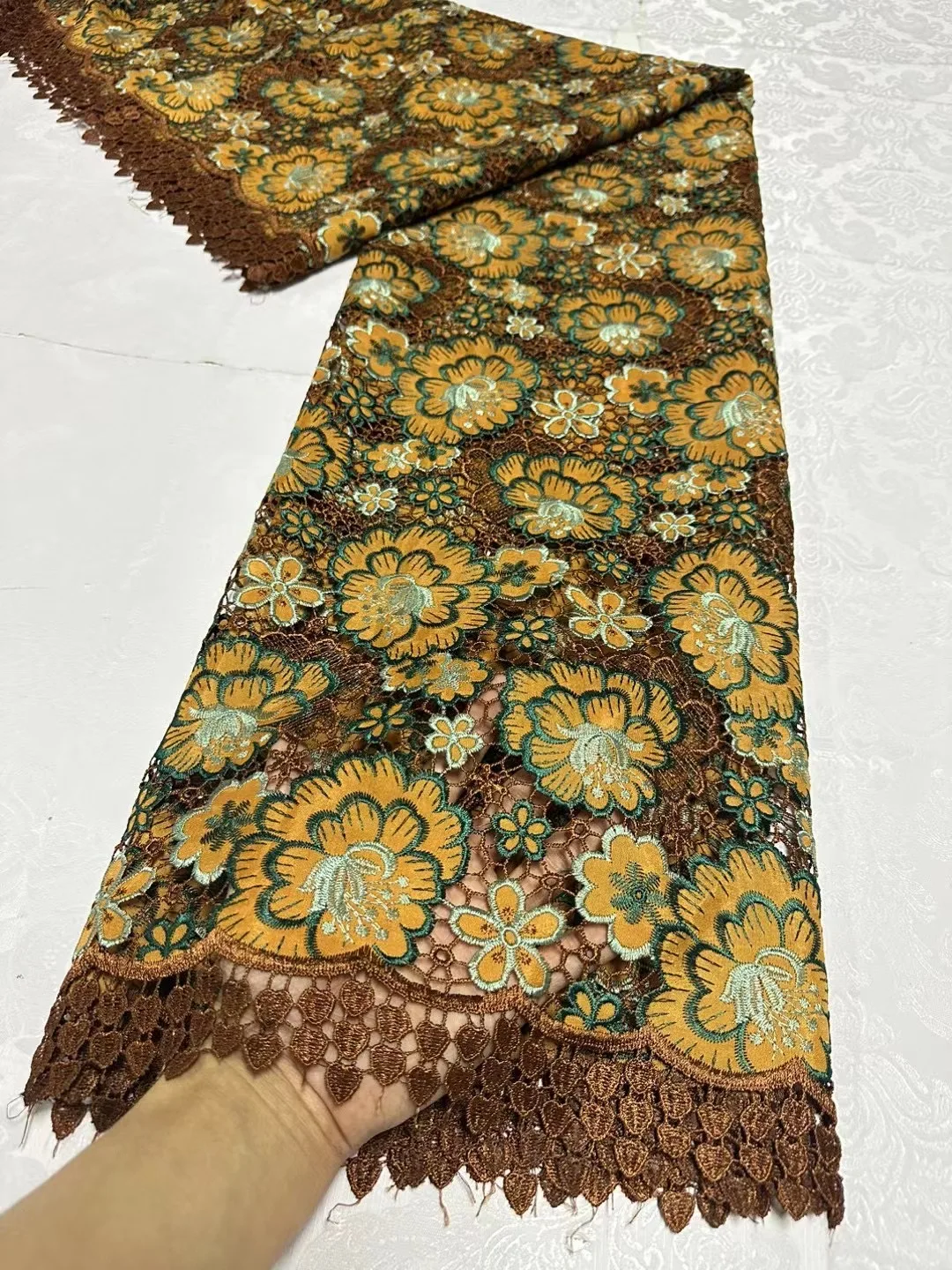 African Nigerian2024High Quality Lace Fabric Embroidery Tulle Pure Wedding Party Damask Guipure Dress Chiffon Cotton5Yard JL380
African Nigerian2024High Quality Lace Fabric Embroidery Tulle Pure Wedding Party Damask Guipure Dress Chiffon Cotton5Yard JL380