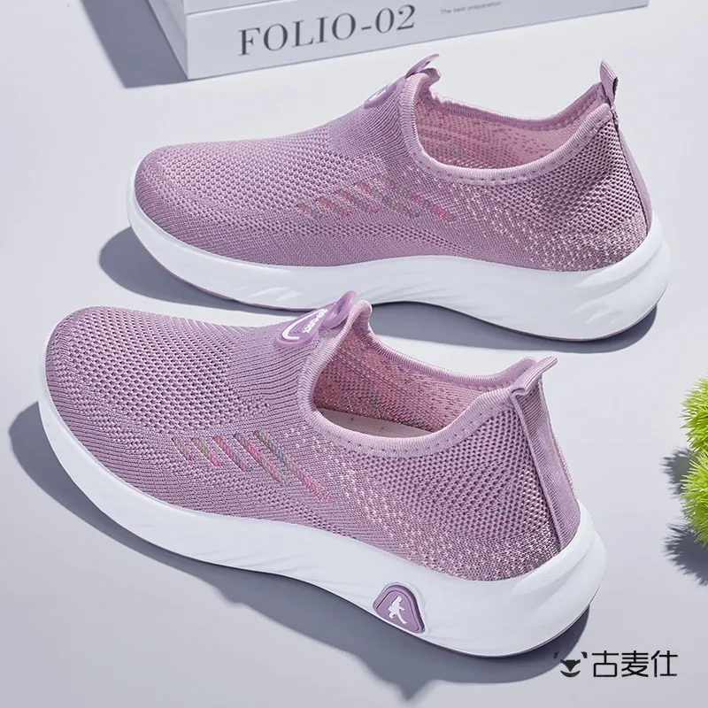 Beijing Style Women's Cotton Shoes Breathable Mesh Sporty Casual Slip-On Flat Heel round Toe Traditional Chinese Flat Shoes
Beijing Style Women's Cotton Shoes Breathable Mesh Sporty Casual Slip-On Flat Heel round Toe Traditional Chinese Flat Shoes