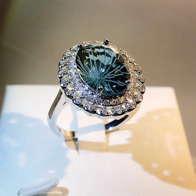 Женское кольцо Haute Couture с голубым топазом, серебро 925 пробы, натуральный фейерверк, синий топаз, женское кольцо, фотоподарок
Женское кольцо Haute Couture с голубым топазом, серебро 925 пробы, натуральный фейерверк, синий топаз, женское кольцо, фотоподарок