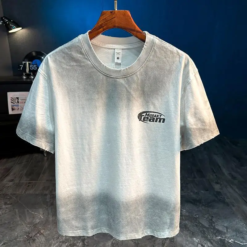 2025 new retro vintage printed letter short sleeved T-shirt for men, loose and casual versatile clothing
2025 new retro vintage printed letter short sleeved T-shirt for men, loose and casual versatile clothing
