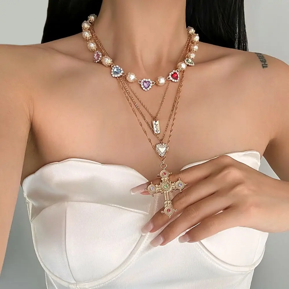 Ethnic Style Love Pearl Necklace Silver Golden Cross Pendant Necklace Hip Hop Jewelry Accessories Rhinestone Necklace Male
Ethnic Style Love Pearl Necklace Silver Golden Cross Pendant Necklace Hip Hop Jewelry Accessories Rhinestone Necklace Male