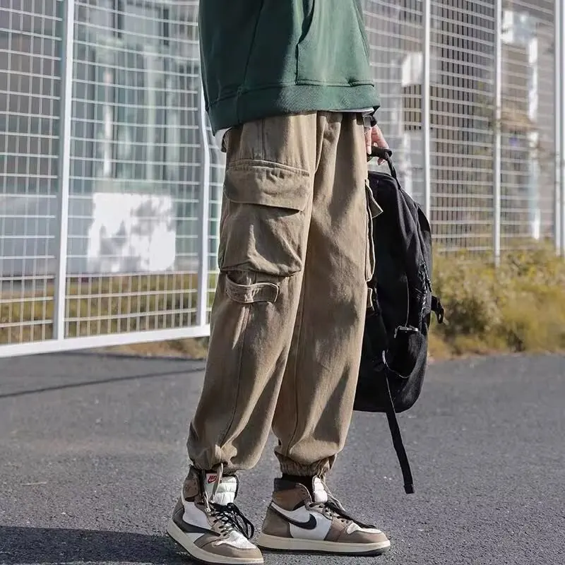 Men's Spring and Autumn Trendy Brand Loose High Street Multi Pocket Leg Tight Work Pants Korean Retro Casual Pants
Men's Spring and Autumn Trendy Brand Loose High Street Multi Pocket Leg Tight Work Pants Korean Retro Casual Pants