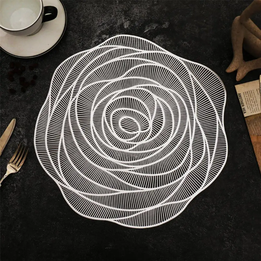 Bronzing Rose Design Placemat Dining Table Placemat Waterproof Pvc Placemat Non-slip Heat-resistant Dining Table Decoration Mat
Bronzing Rose Design Placemat Dining Table Placemat Waterproof Pvc Placemat Non-slip Heat-resistant Dining Table Decoration Mat