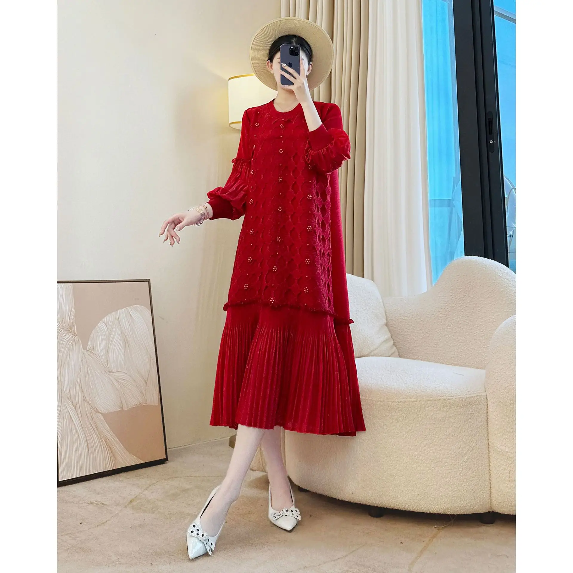 Factory Wholesale Elegant Women's Pleated Dress Loose Fit & Comfortable Style Casual Plus Size Dress 
Factory Wholesale Elegant Women's Pleated Dress Loose Fit & Comfortable Style Casual Plus Size Dress