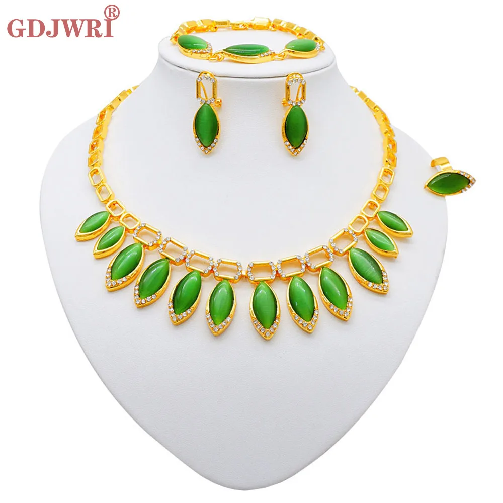 Italy 18K Gold Plated Jewelry Set For Women Classic Design Blue 4PCS Set Jewelry Round Necklace Earrings Bracelet And Ring
Italy 18K Gold Plated Jewelry Set For Women Classic Design Blue 4PCS Set Jewelry Round Necklace Earrings Bracelet And Ring