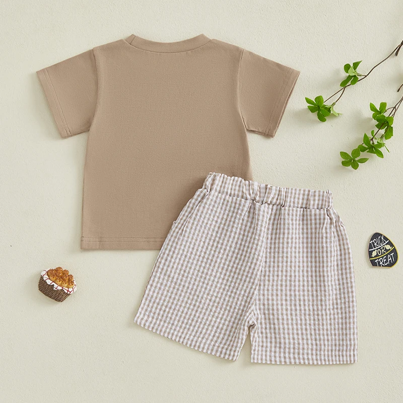 Boys Summer Outfit Set with Short Sleeve Dinosaur Print Tee and Denim Shorts for Toddler Boys
Boys Summer Outfit Set with Short Sleeve Dinosaur Print Tee and Denim Shorts for Toddler Boys