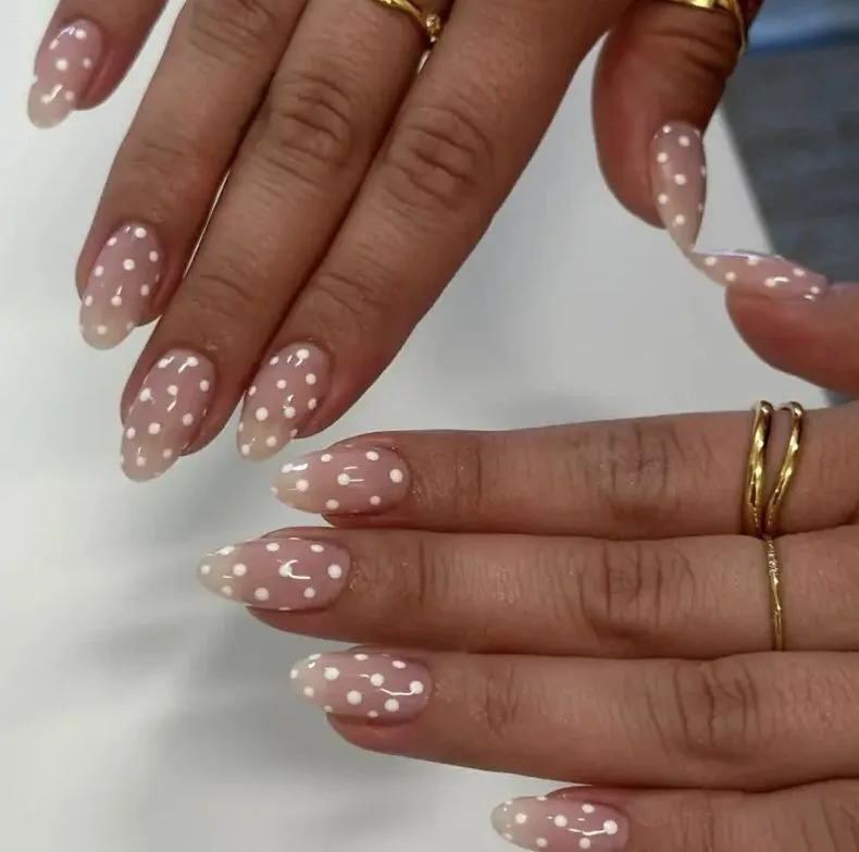 Cross-border Fashion Powder Transparent Almond A White Polka Dot Nail Patch Fake Nail Jelly Glue Strips Europe and America
Cross-border Fashion Powder Transparent Almond A White Polka Dot Nail Patch Fake Nail Jelly Glue Strips Europe and America