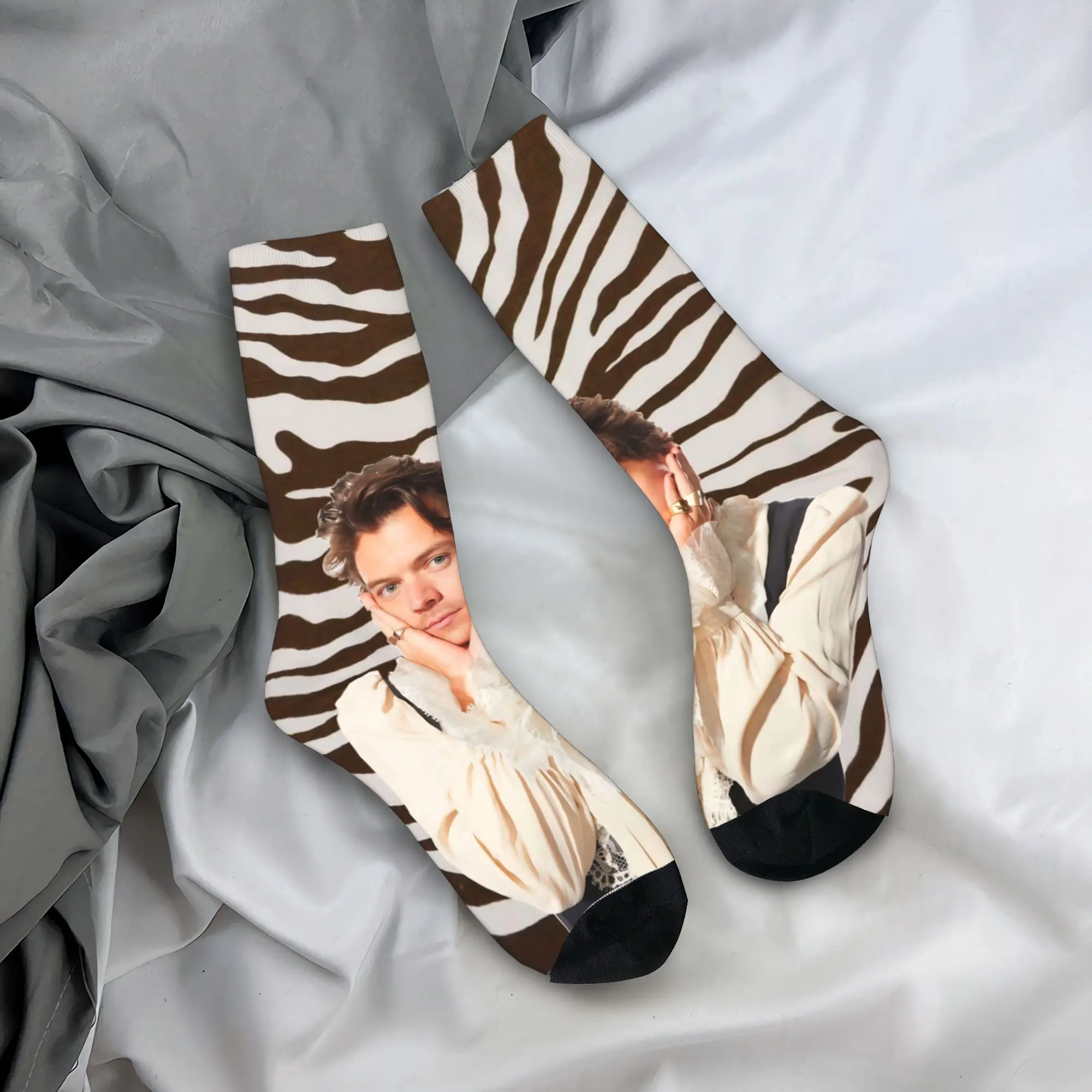 Fashion Male Men Socks Harajuku Harrys Styles Sock Polyester Sport Women Socks Spring Summer Autumn Winter
Fashion Male Men Socks Harajuku Harrys Styles Sock Polyester Sport Women Socks Spring Summer Autumn Winter