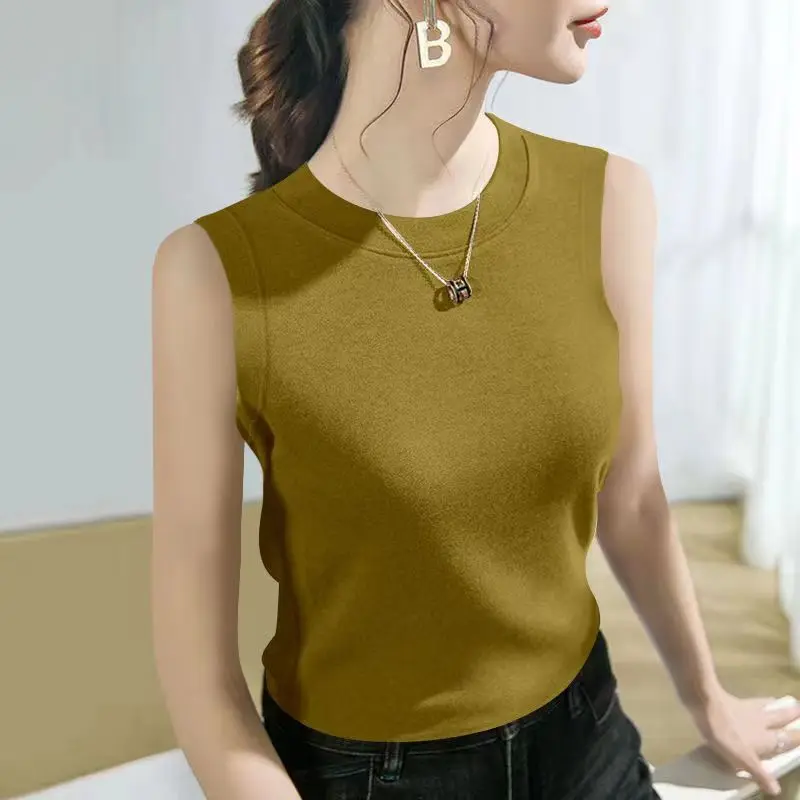 Round Neck Vest for Women in Summer New Sleeveless T-shirt for Women for Women in Age Reduction Middle-aged Slim Casual Top
Round Neck Vest for Women in Summer New Sleeveless T-shirt for Women for Women in Age Reduction Middle-aged Slim Casual Top