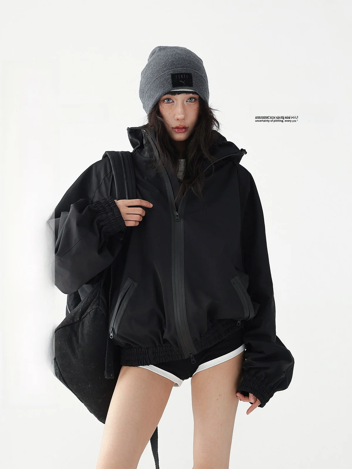 Куртка Acestudios 2025 Spring Bla для активного отдыха, ветрозащитная, рабочая, с капюшоном, женская, свободного кроя, из полиэфирного волокна, длинная, с рукавами.
Куртка Acestudios 2025 Spring Bla для активного отдыха, ветрозащитная, рабочая, с капюшоном, женская, свободного кроя, из полиэфирного волокна, длинная, с рукавами.