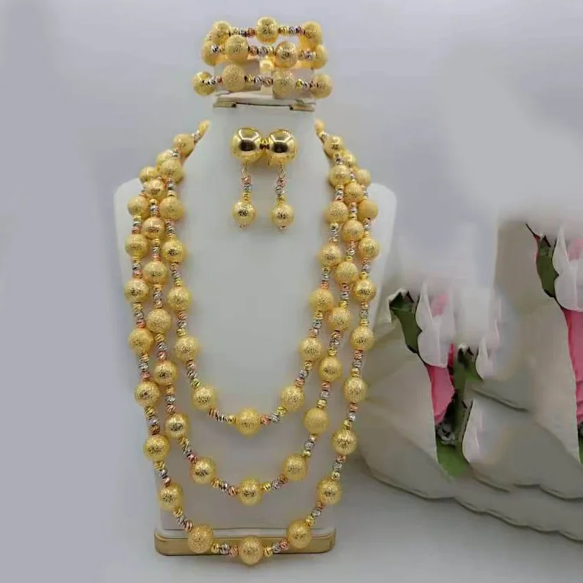 Luxury Popular Big Chain Huge Beads Light Weight Jewelry Set Charming Gold Plated Necklace Bracelet Earrings Ring 4PC Jewellery
Luxury Popular Big Chain Huge Beads Light Weight Jewelry Set Charming Gold Plated Necklace Bracelet Earrings Ring 4PC Jewellery