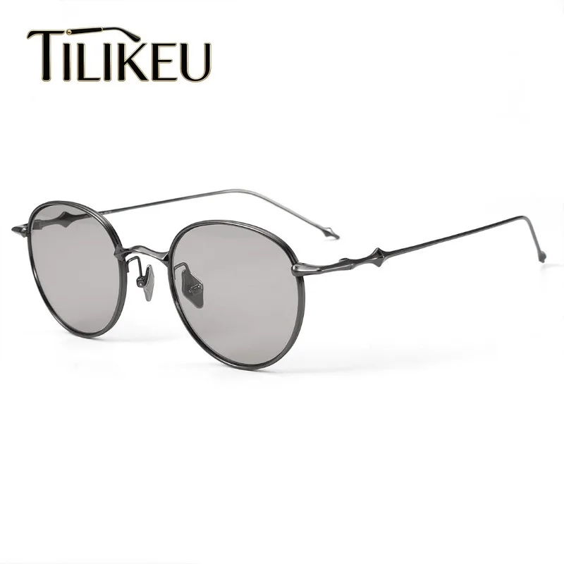 2026 Fashion Korean Titanium Round Sunglasses Men Classic Luxury Titanium Frame Women Summer Party Travel Sunscreen Shades UV400
2026 Fashion Korean Titanium Round Sunglasses Men Classic Luxury Titanium Frame Women Summer Party Travel Sunscreen Shades UV400