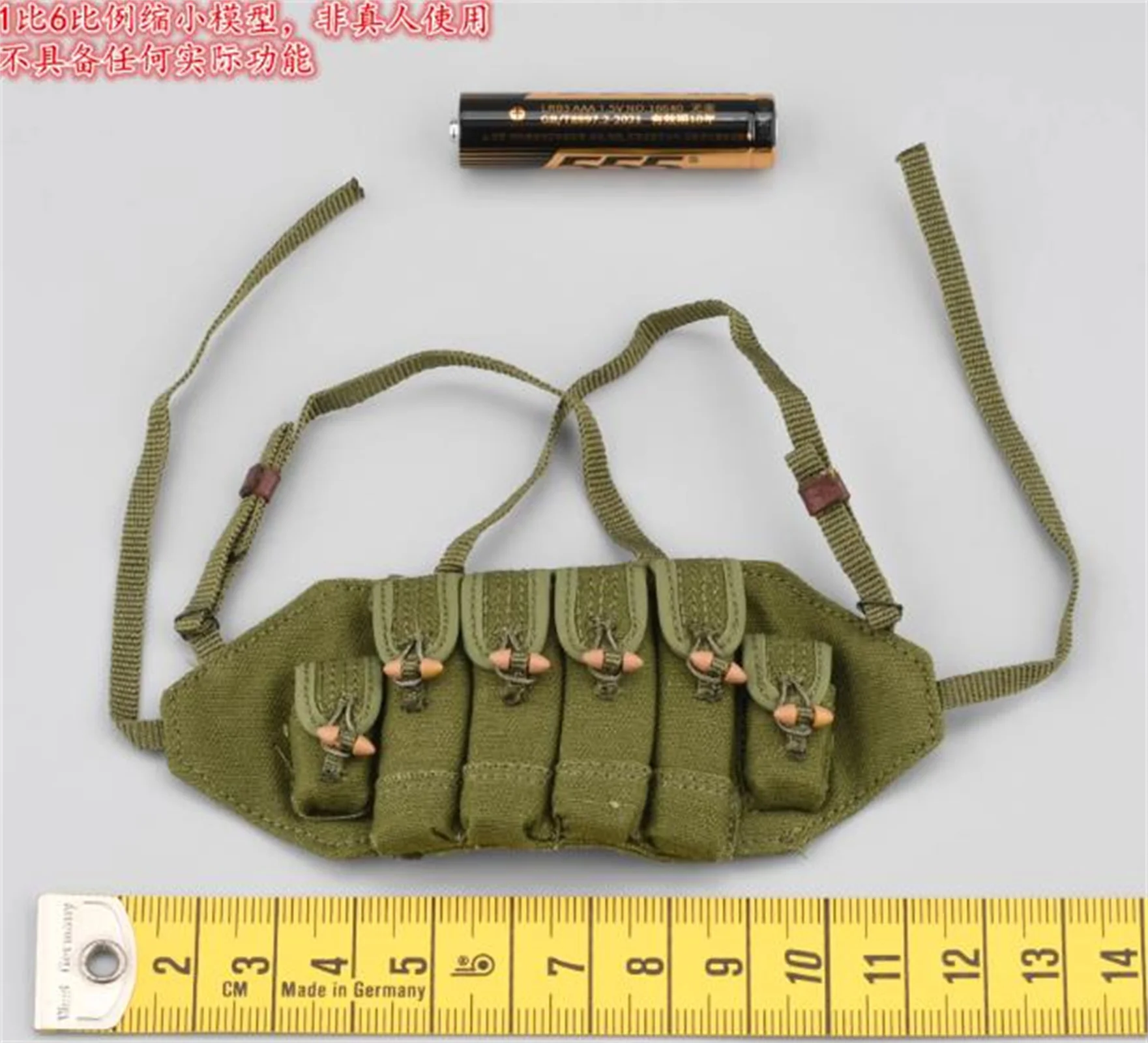 Vest hang SoldierStory SS140 1/6 Sino-Vietnamese War Soldier 1/6 Scale Action Figure 12"toys Model
Vest hang SoldierStory SS140 1/6 Sino-Vietnamese War Soldier 1/6 Scale Action Figure 12"toys Model