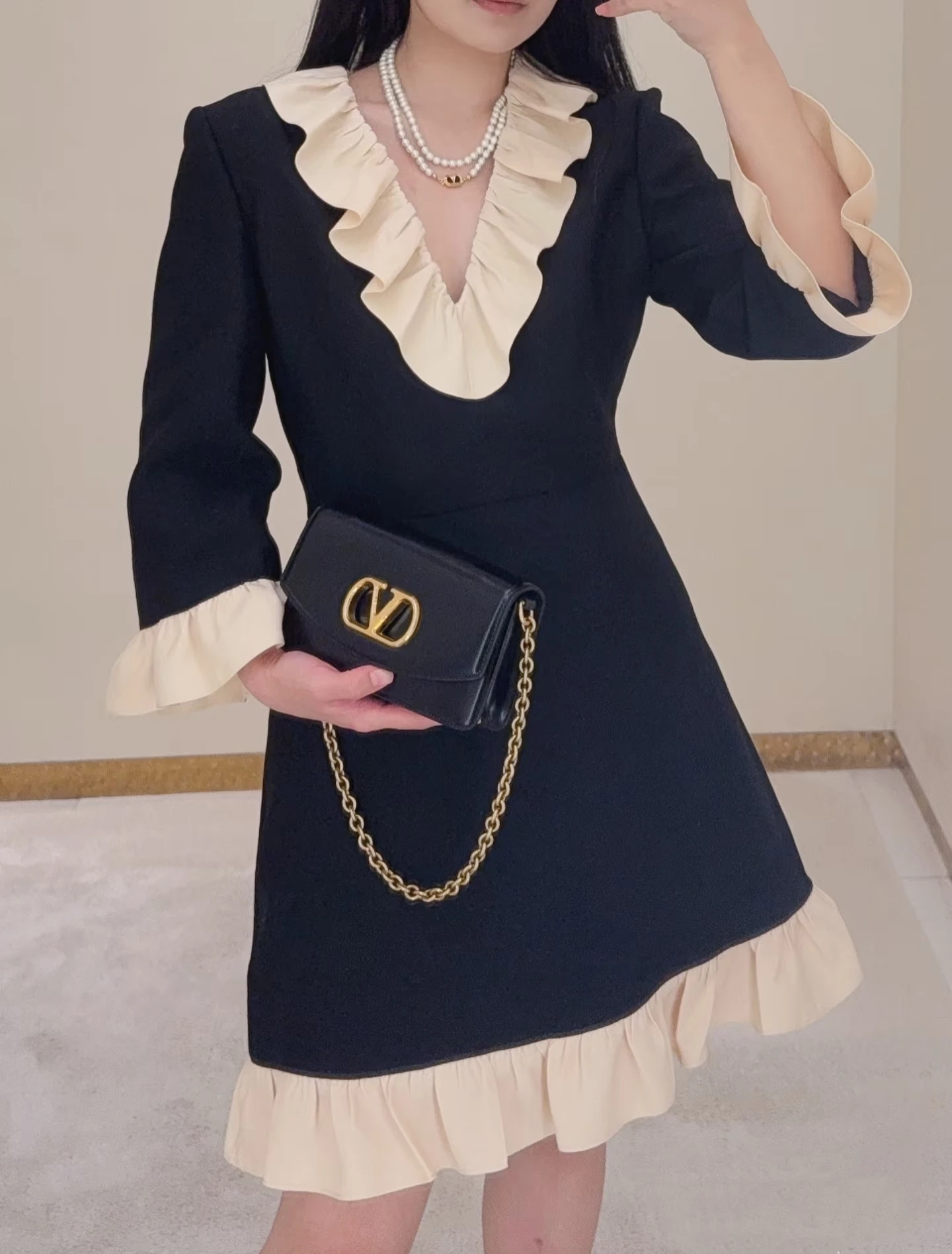 2026 New Women's High-Quality Versatile Long Sleeve round Neck Dress Fashionable Casual Style Commute Suitable A-Line Dress
2026 New Women's High-Quality Versatile Long Sleeve round Neck Dress Fashionable Casual Style Commute Suitable A-Line Dress