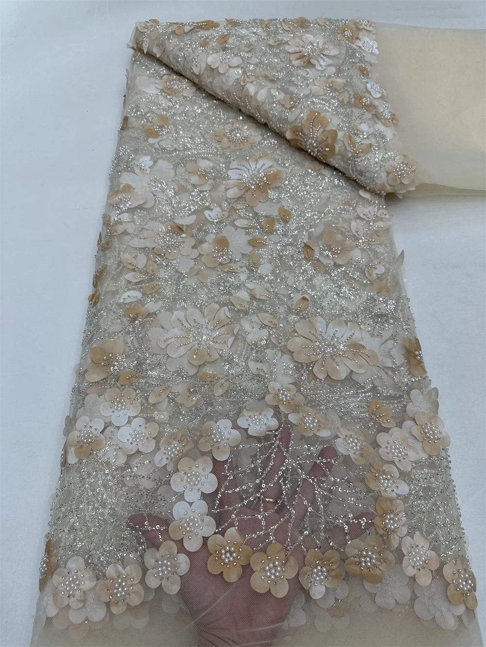 High -End Luxury French Mesh Beaded Lace Fabric 2024 High Quality African Sequins Groom Lace Fabrics For Nigerian Wedding Dress
High -End Luxury French Mesh Beaded Lace Fabric 2024 High Quality African Sequins Groom Lace Fabrics For Nigerian Wedding Dress